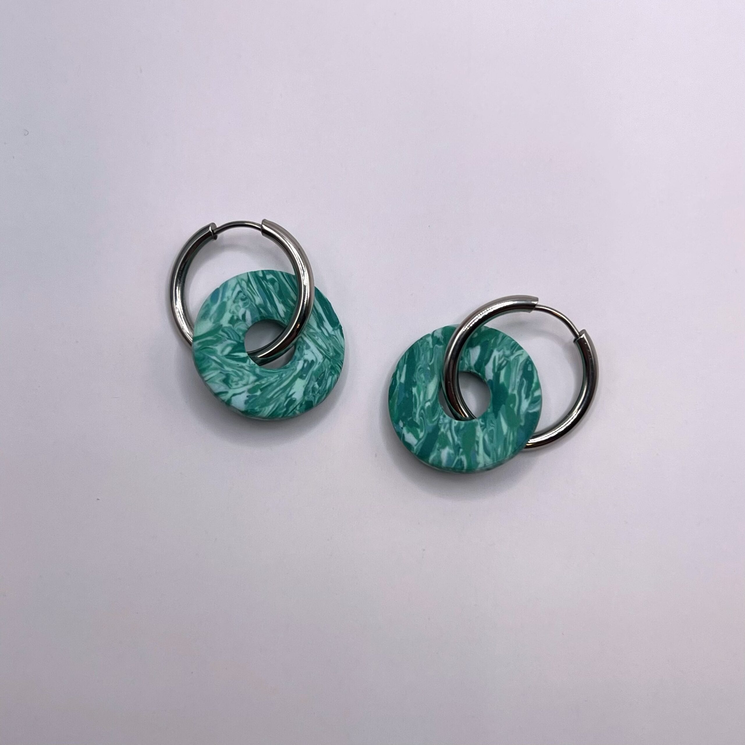 Pendiente + Charm Donut Eucalipto