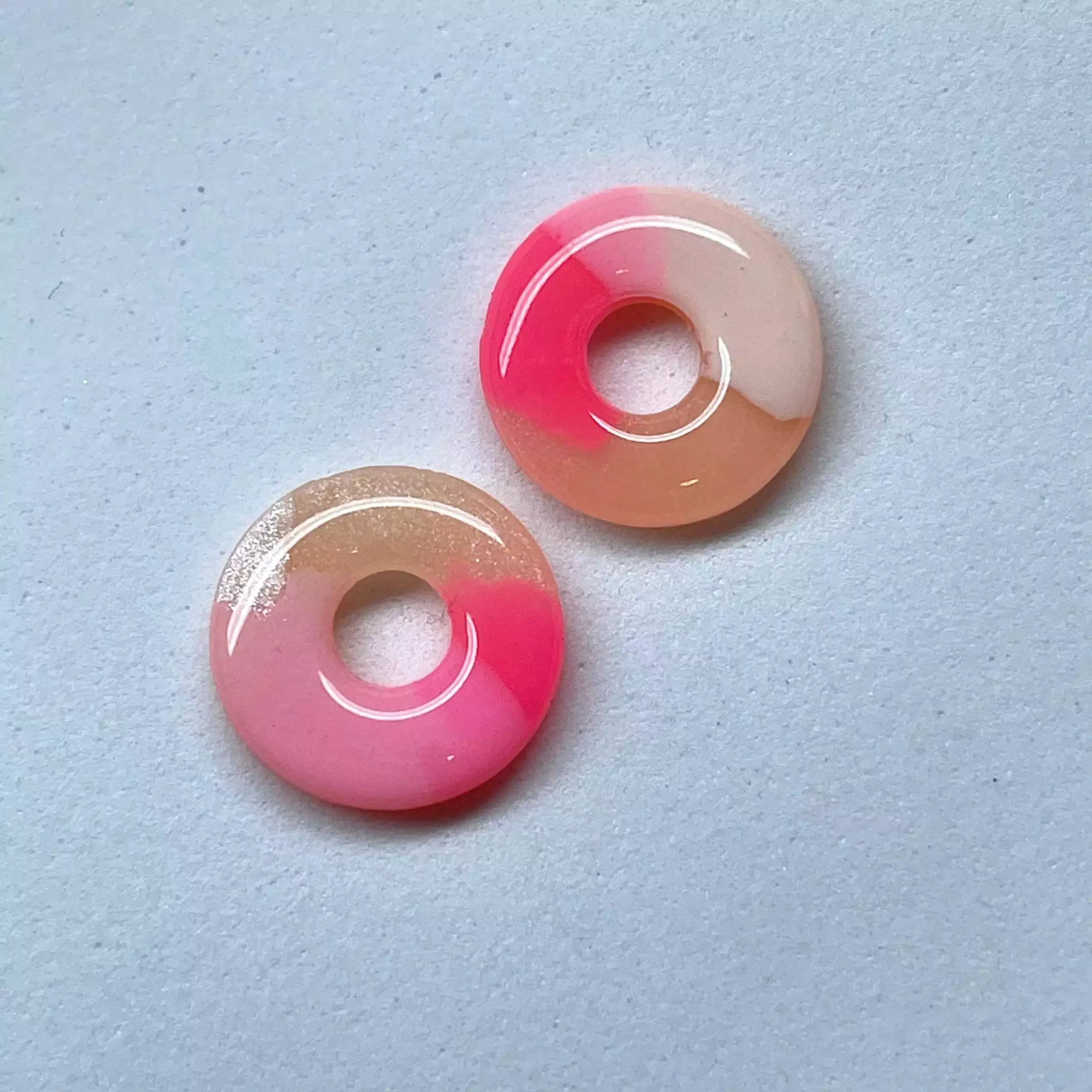 Charm Donut Fresa Nata
