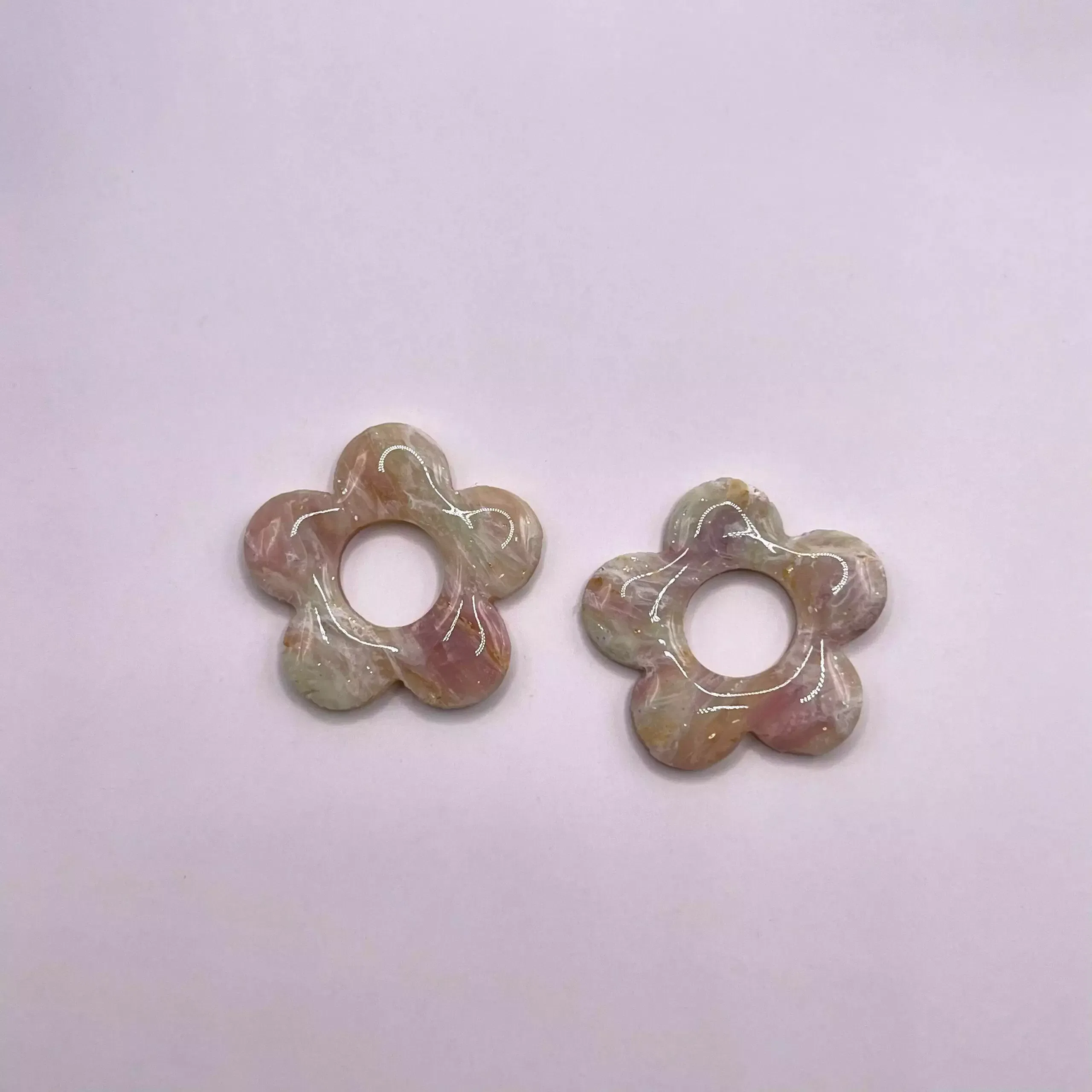 Charm Flor Aguas Crema