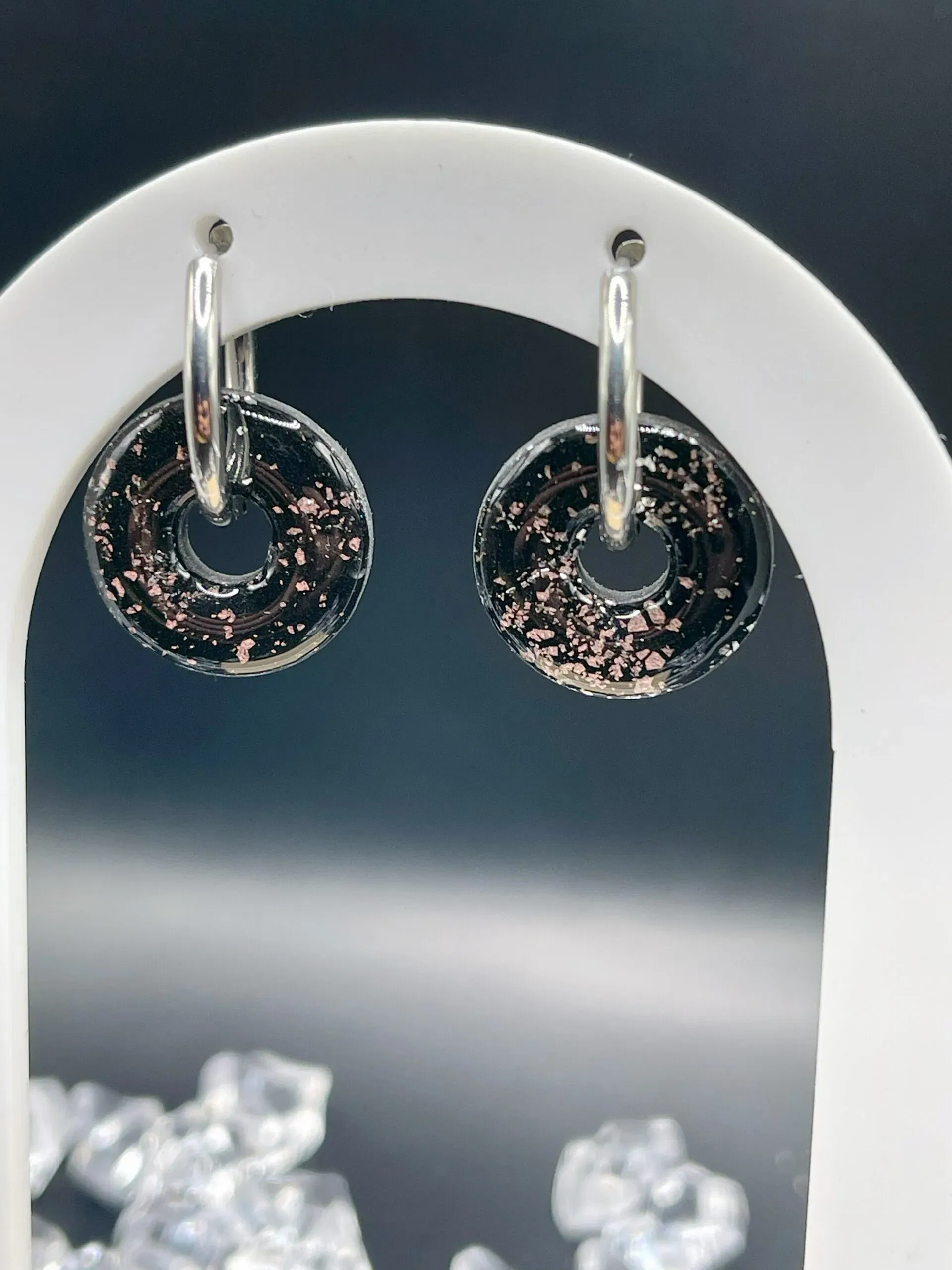 Pendientes + Charm Nox Plateado - Imagen 2