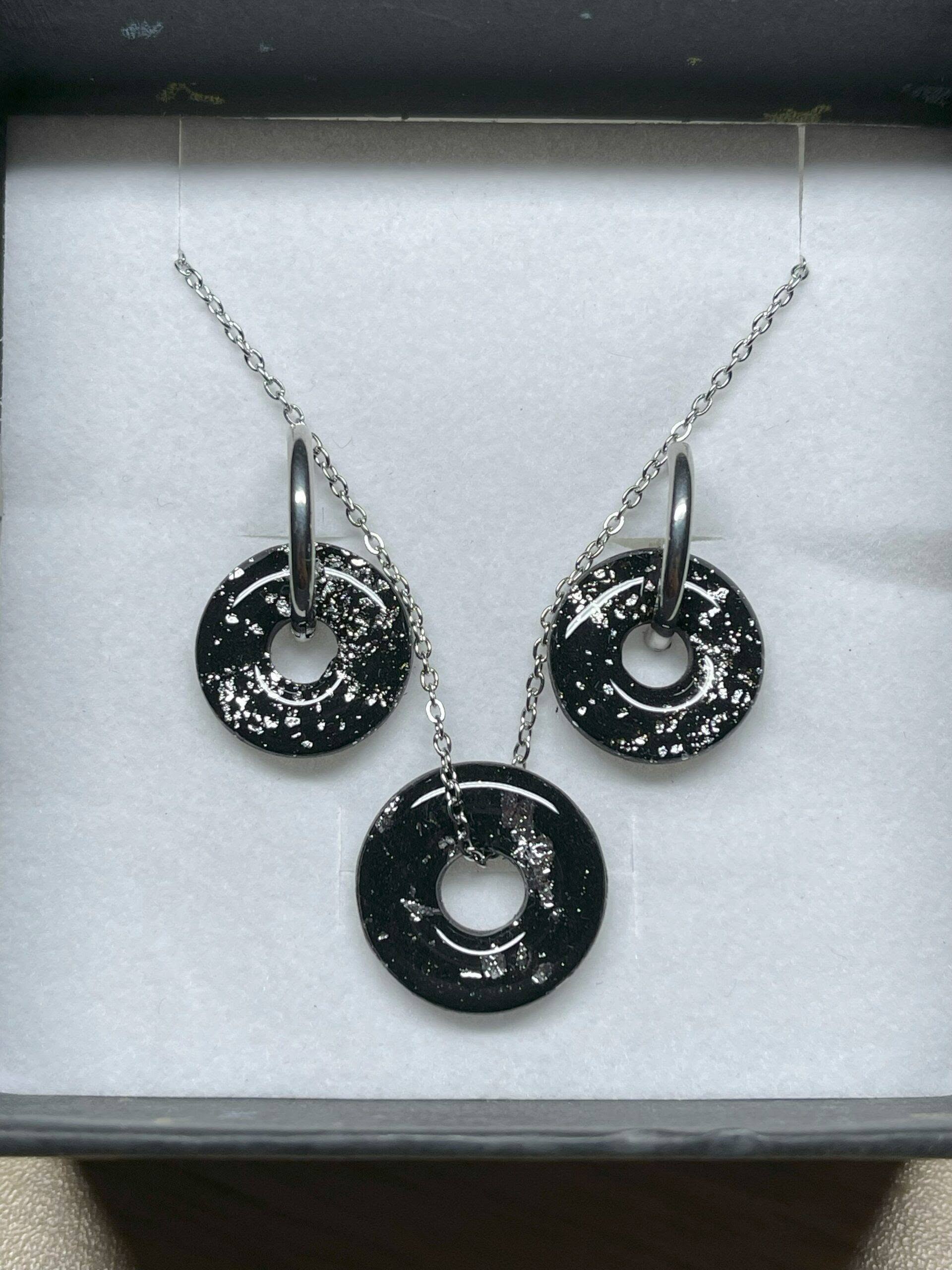 Set de pendientes y colgante NOX plateado - Imagen 3